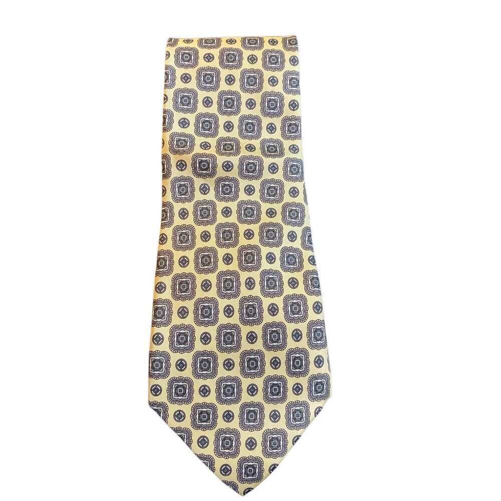 Amherst & Brock men’s 100% silk medallion, print silk tie 57